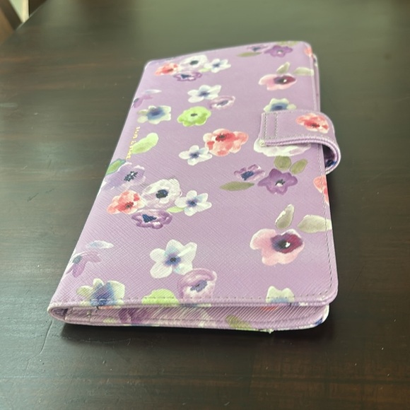 Love & Lore Floral Travel Document Wallet Organizer 9”x5” - Picture 4 of 16